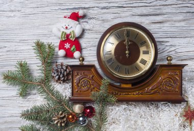Noel Vintage saat