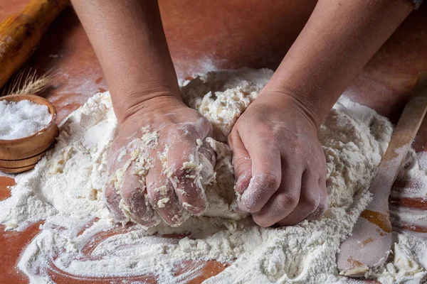 Baker prepared dough — Stock Photo, Image