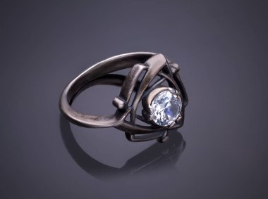 Yüzük, takı, metal