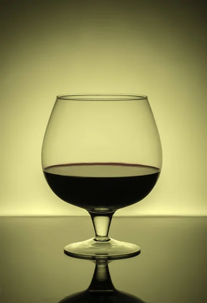 Bocal con vino —  Fotos de Stock