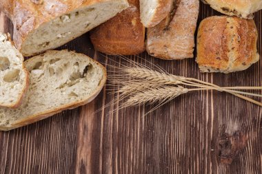 Taze ev yapımı ekmek.