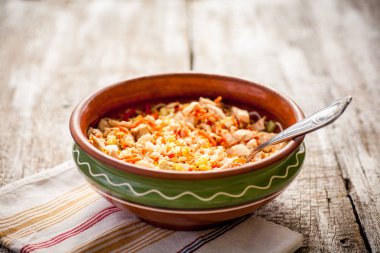 Et ve sebze salatası