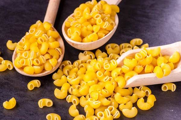 Pastas e ingredientes crudos — Foto de Stock