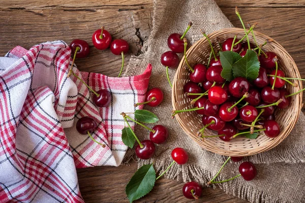 Owoców wiśni potu — Zdjęcie stockowe