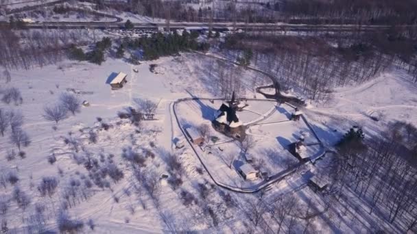 Bovenaanzicht Van Een Oude Houten Kerk Kishinev Republiek Moldavië Winterlandschap — Stockvideo