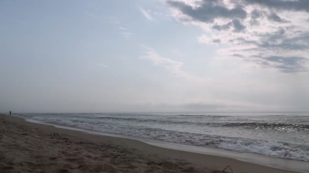 Schöne Landschaft Mit Sonnenuntergang Über Dem Meer — Stockvideo