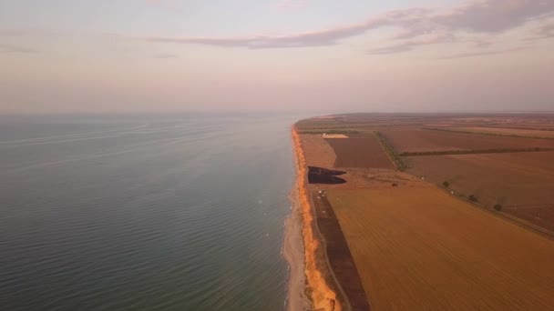 Deniz Kıyısı Sahilin Havadan Görünüşü Muhteşem Deniz Manzarası — Stok video
