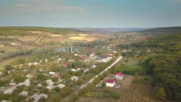 Vue Aérienne Prise Vue Par Drone Sur Petit Village Entouré — Video