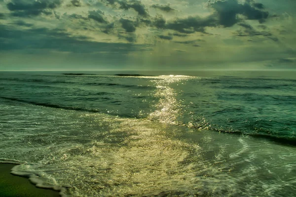 Beautiful Sunset Sea Reflection Water Majestic Clouds Sky — Stock Photo, Image