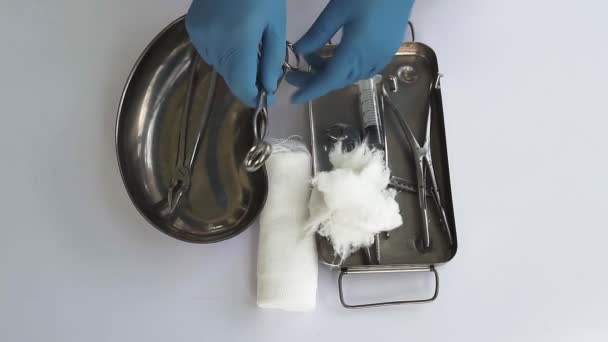 Theater Assistant Preparing Swab Surgeon — Stock Video