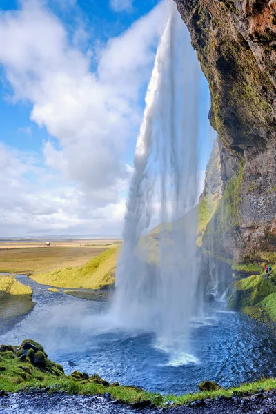 Водоспад Сельяландсфосс у сонячний день в Ісландії — стокове фото