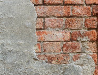 tuğla duvar bir alçı Sokak gün