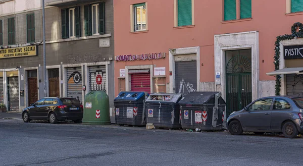 Roma, Itália, 25.12.2019: Itálias capital sem pessoas, Roma sem pessoas e movimento — Fotografia de Stock