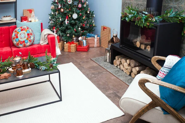 美しいクリスマスのテーブルの装飾 — ストック写真