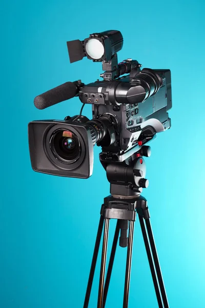 Filmcamera in de studio — Stockfoto