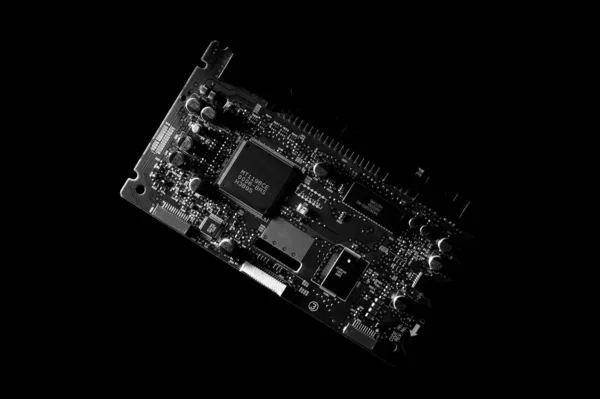 Compact disc player circuit board σε σκούρο φόντο — Φωτογραφία Αρχείου