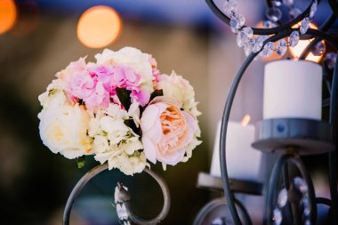 Gala 'da çiçek tasarımı ya da düğün kutlaması