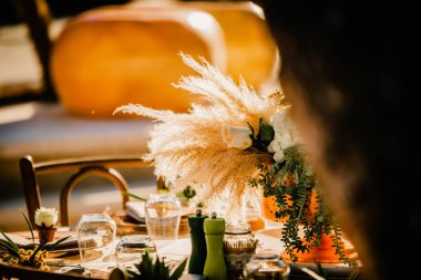 Gala 'da çiçek tasarımı ya da düğün kutlaması