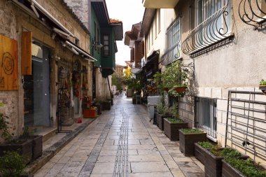 Antalya'da eski şehir (Kaleiçi)