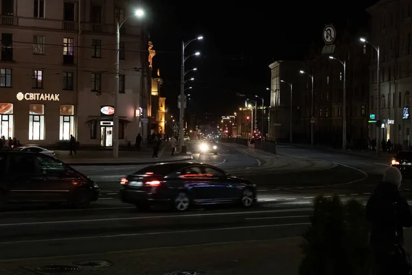 Belarus Minsk March 2020 Busy City Street Night — Stockfoto