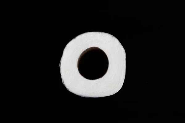 Рулон Туалетной Бумаги Черном Фоне Вид Сверху — стоковое фото