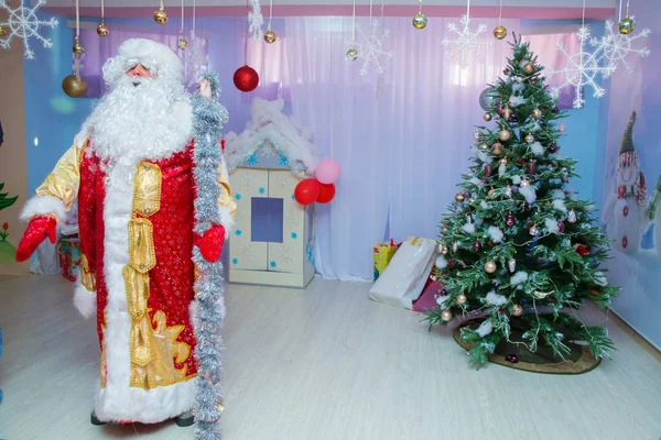 Russian Santa Claus From Azerbaijan. Beautiful Christmas trees. Christmas Decorations — Stock Photo, Image