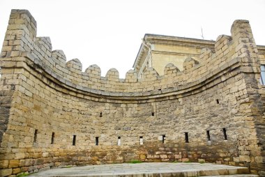 Bakıda Icheri Sarayı. Azerbaycan. Eski kale, Bakü eski şehir giriş kapısı. Bakü, Azerbaycan. Bakü'deki eski şehir duvarlarının. Icheri Şirvanşahlar Sarayı bir Unesco Dünya Mirası olduğunu