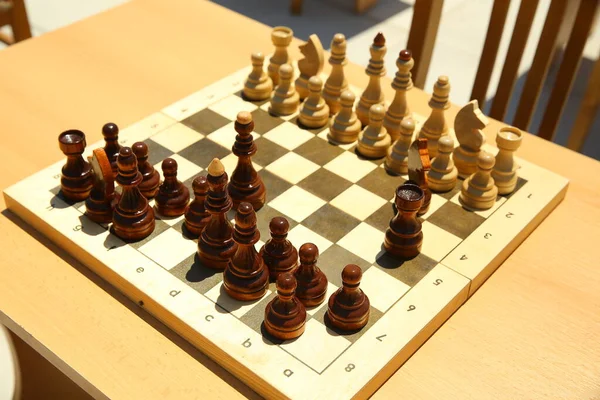 Chess Board Yellow Brown Figures Yellow Brown Photo Picture Chess — Stock Photo, Image