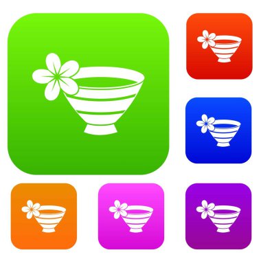 Spa koleksiyon kümesi için su ile kase