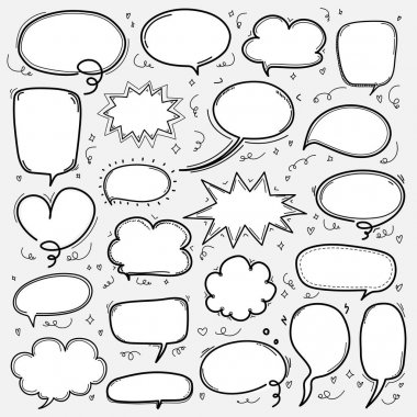 Elle çizilmiş kabarcıklar ayarlayın. Doodle tarzı çizgi roman balon, bulut tasarım öğeleri şeklinde.