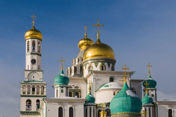 Kış Istra Rusya'da yeni Kudüs Manastırı