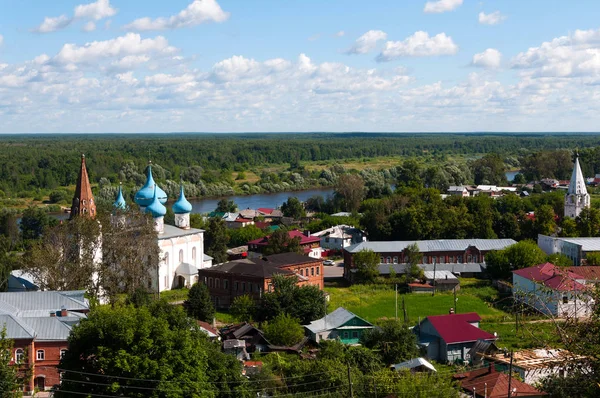 Hermosa vista panorámica de Gorokhovets en verano. Rusia — Foto de Stock