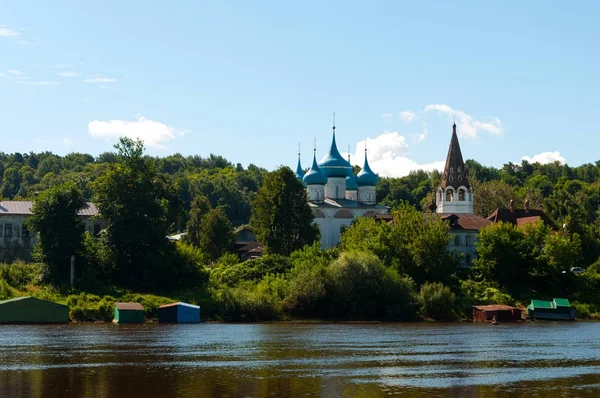 Bela vista panorâmica de Gorokhovets no verão. Rússia — Fotografia de Stock