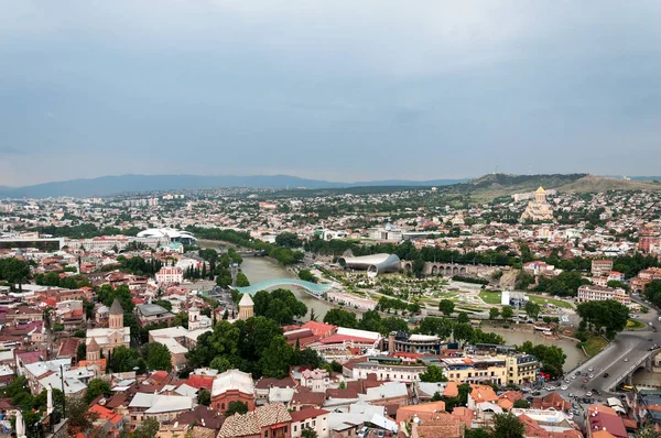 Bela vista panorâmica de Tbilisi, Geórgia — Fotografia de Stock