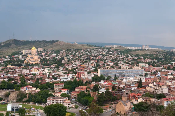 Nádherný panoramatický výhled z Tbilisi, Gruzie — Stock fotografie