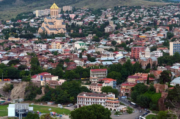 Hermosa vista panorámica de Tiflis, Georgia — Foto de Stock