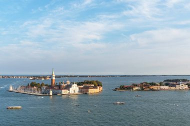 Venedik, İtalya 'da San Giorgio Maggiore' un resimli panoramik manzarası.