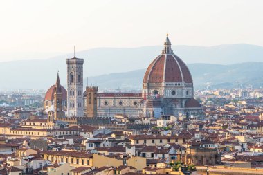Güzel panoramik Santa Maria del Fiore Katedrali ve Palazzo Vecchio, Florence, İtalya.
