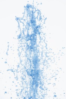 çeşme suyu akışı