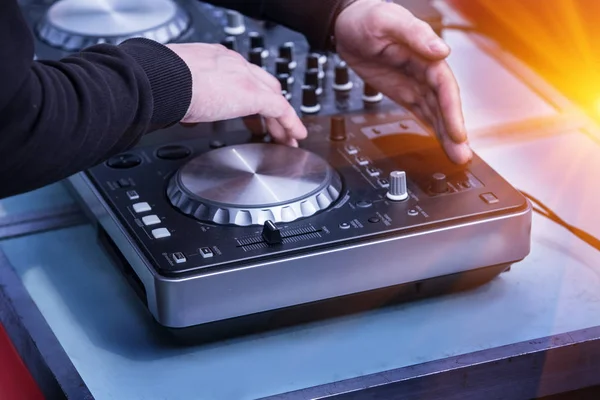 Painel de controles de música DJ — Fotografia de Stock