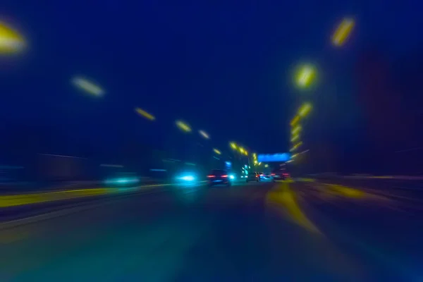 Movimento ad alta velocità di notte — Foto Stock