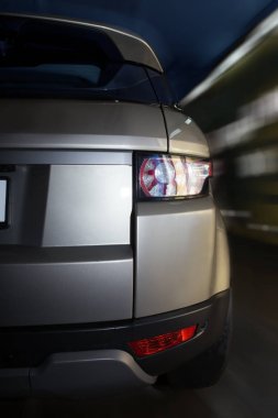 Araba arka gece yol sokak ışıkları