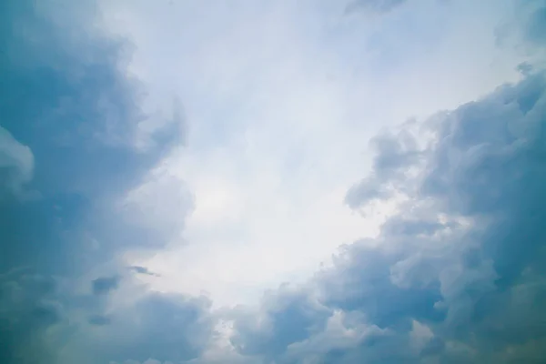 Clouds against blue sky — Stock Photo, Image