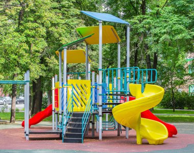 Çocuk Bahçesi çok renkli