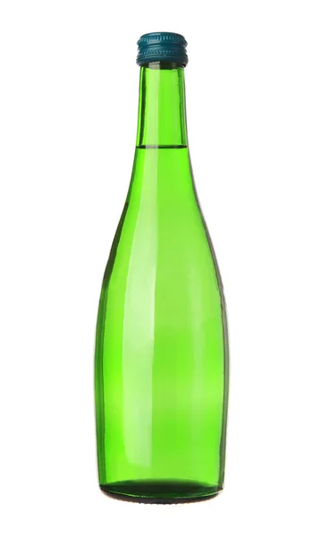 Glasflasche Mit Wasser Geschlossen Auf Weißem Hintergrund — Stockfoto