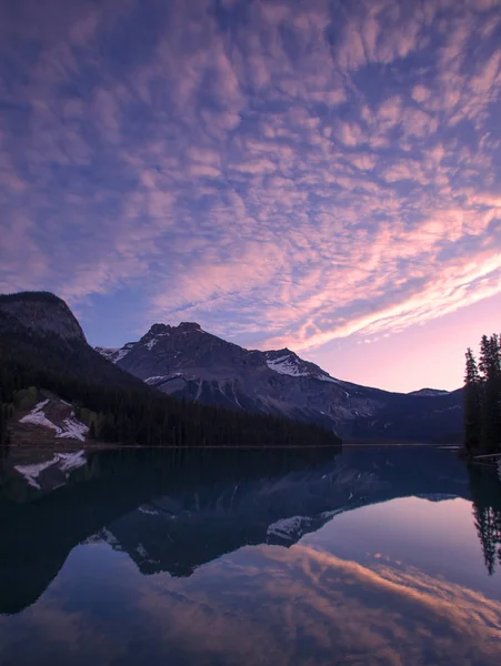 The majetic scenery of the canadian rockies — Stock Photo, Image