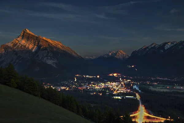 The majetic scenery of the canadian rockies — Stock Photo, Image