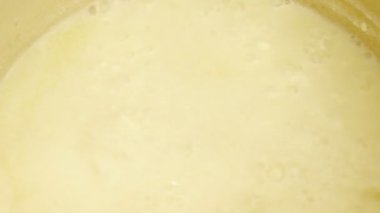 Peynir pişirme işlemi