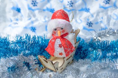 Noel süslemeleri arasında Noel oyuncağı 