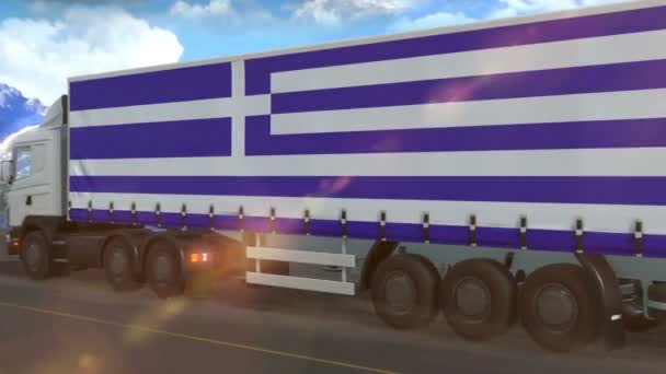 Flaga Grecji Pokazana Stronie Dużej Ciężarówki Jadącej Autostradzie — Wideo stockowe